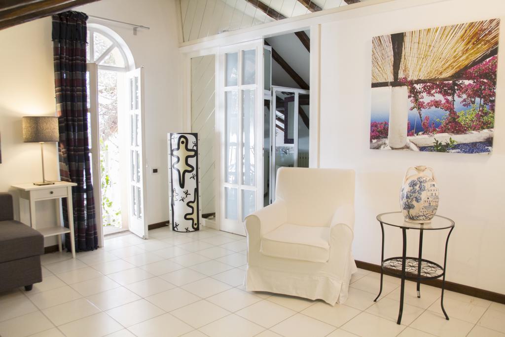 B&B Villa Accademia Giardini Naxos Exteriér fotografie